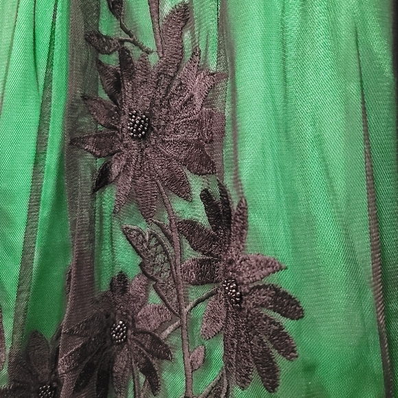 Anthropologie Lithe Layered A-line Swing Silk Lined Skirt - Sz 0 - Picture 3 of 8